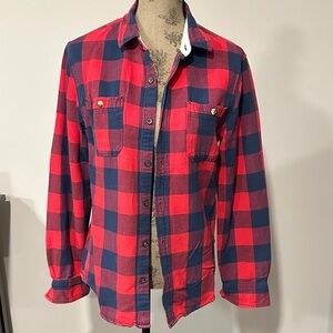 Modern Amusement Red and Blue Buffalo Plaid Button-Up Shirt Size medium